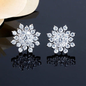 New Fashion Ladies Crystal Snow Flake Earing Bijoux Splinter Stud Earrings